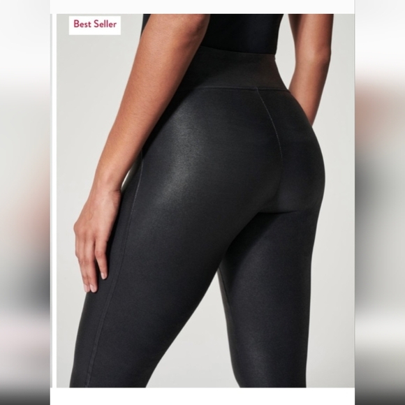 Spanx NWOT  faux ‘leather’  shiny stretch leggings, XL fit M/L - Picture 7 of 15